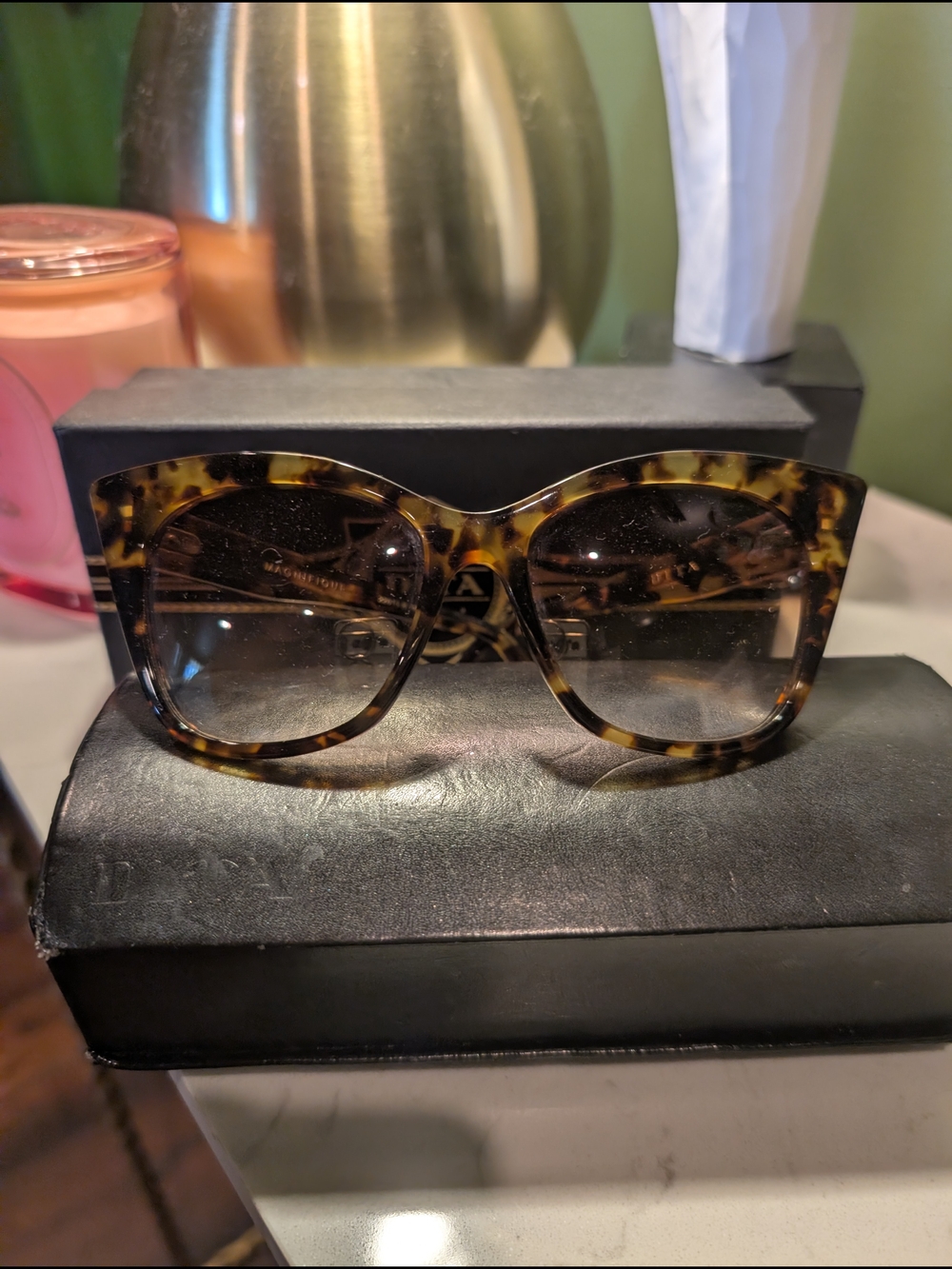 DITA magnifique Tortoiseshell Cat-Eye Sunglasses with Brown Gradient Lenses